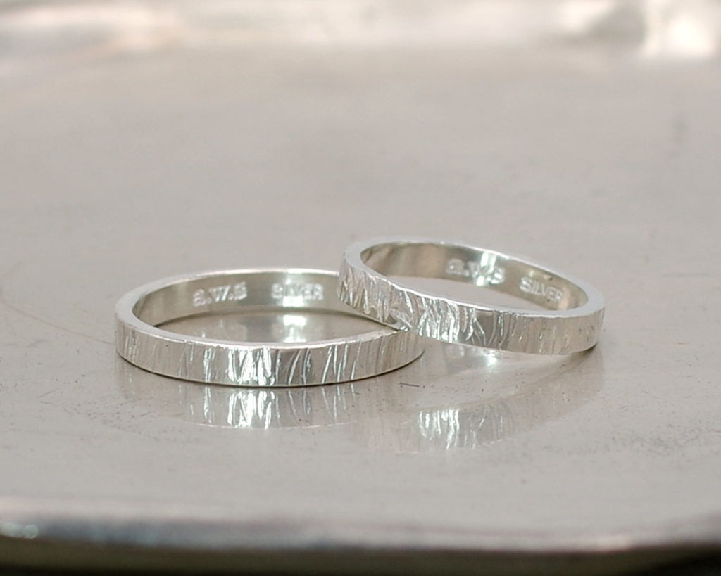 シルバー950のハンマーワークリング